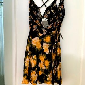 Beautiful Angie dress! Size L